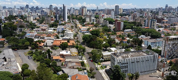 Curitiba: Brazil's sustainable green gem, EPS
