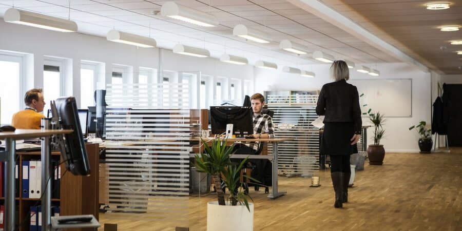 Quick Guide Switching Energy Efficient Office Lighting 2