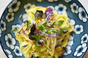 The Sustainability Of Using Microgreens In Meal Prep