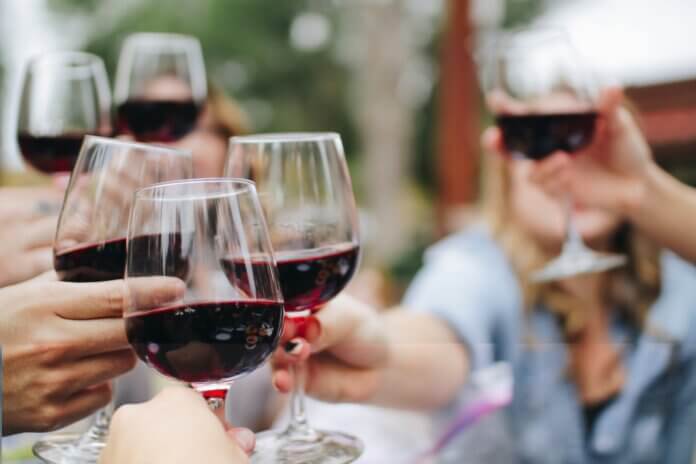 Raising A Glass To Wine Sustainability Raising A Glass To Wine Sustainability