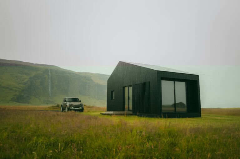 Smart and Sustainable Modular Homes