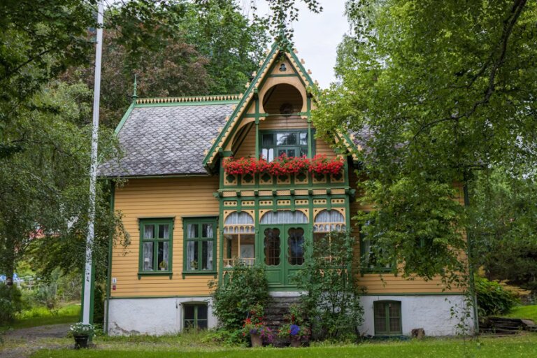 Making Historic Homes Energy-Efficient