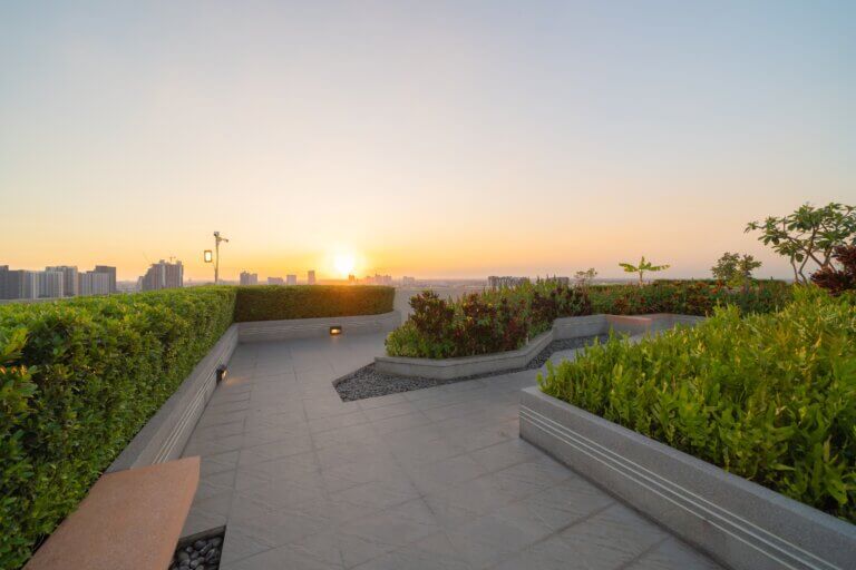 Roofing the Net-Zero City